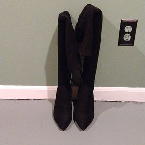 Thigh High Suede Boots (Black)